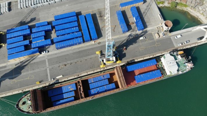 izredni prevoz comark slovenija luka koper kontejner 9 1